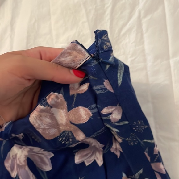 Talula Blue and peachy pink floral mini skirt -size 0 - Picture 5 of 8